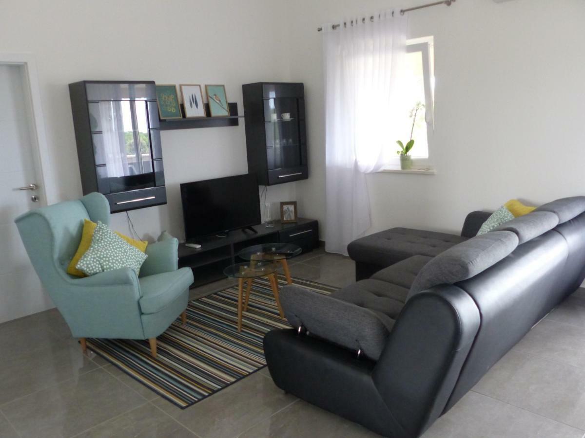 Apartmani Danica Vodnjan Exterior photo